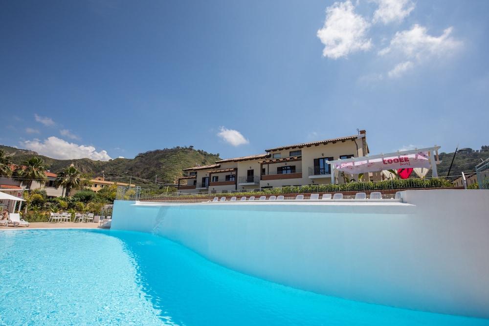 Sentido Michelizia Tropea Resort Exterior foto
